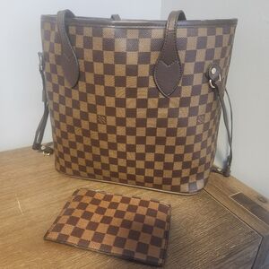 LV Med Neverfull